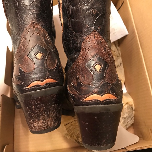 Ariat cowboy boots - Picture 3 of 4